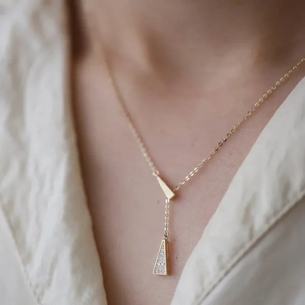 Gold_Necklace_For_Women